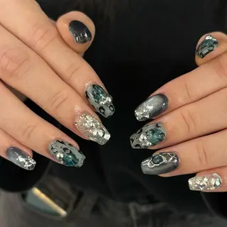 ネイル 佐藤 渚紗のネイルデザイン