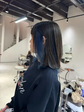 ミディアム 岸川 恭子のヘアスタイル