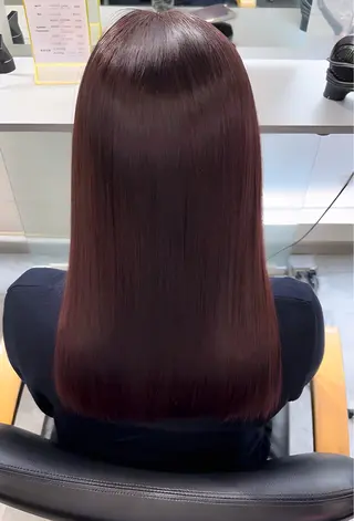 ロング 🌈艶髪スペシャリス ト🌈山田のヘアスタイル