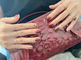 ネイル 渡邊 亜貴のネイルデザイン