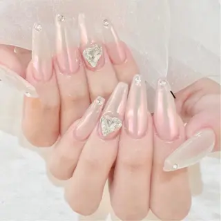 ネイル Hina 池袋 長だしチップ専門店のネイルデザイン