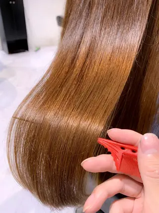 セミロング カラー ELTE表参道所属・✨上品レディーなヘア スタイルへ✨髙木諒也のヘアスタイル