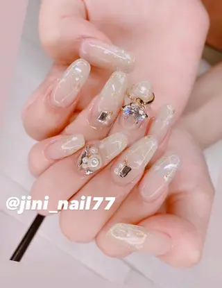 ネイル JINI NAIL所属・ジニ ネイルのネイルデザイン
