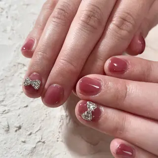 ネイル nail.gorin所属・吉村 優子のネイルデザイン