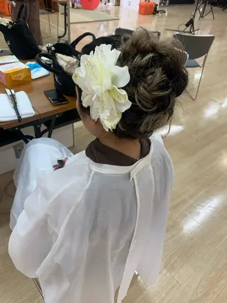 ロング カラー 羽エクステ🩷 🤍まき🤍のヘアスタイル