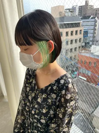 ショート 有人/バレイヤージュ /シャドールーツのヘアスタイル