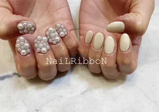 ネイル ネイルリボン 伊藤のネイルデザイン