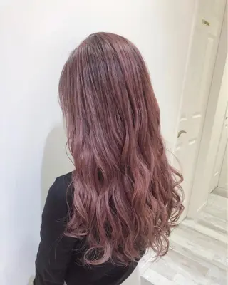 ロング カラー HAUS 片山みほのヘアスタイル