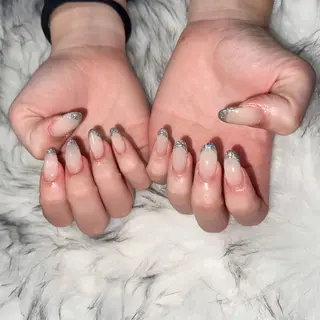 セミロング mao .のネイルデザイン