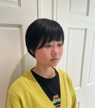 ショート ボブ／ブリーチカラー ／ゆづき🌟のヘアスタイル