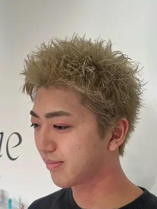 ショート カラー メンズ 【店長】メンズ職人 短髪　ハイトーン🔥のヘアスタイル