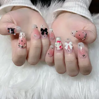 ネイル D-BEAUTY Nailsalonのネイルデザイン