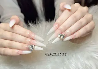 ネイル D-BEAUTY Nailsalonのネイルデザイン