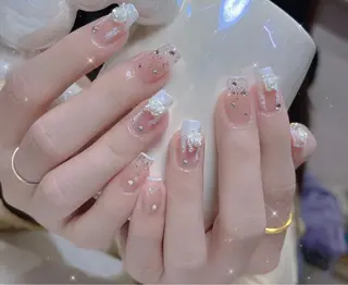 ネイル D-BEAUTY Nailsalonのネイルデザイン