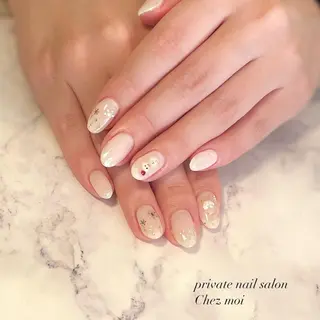 ネイル KOMINE TOMOKOのネイルデザイン