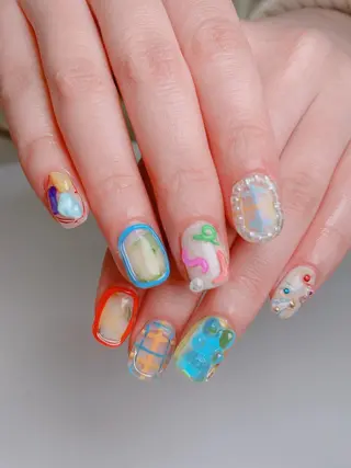 ネイル JINI NAIL所属・ジニ ネイルのネイルデザイン