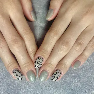 ネイル OAK溝の口 SAWAのネイルデザイン