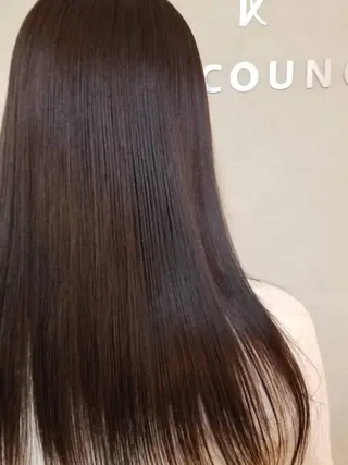 ロング 吉田 恒のヘアスタイル