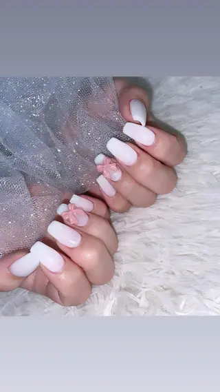 ネイル 高草木 桃香のネイルデザイン