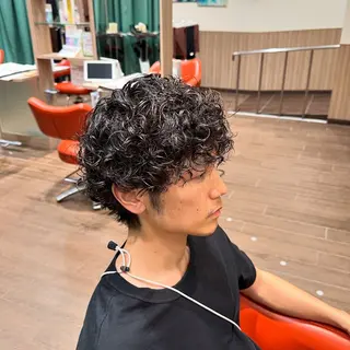 パーマ メンズ hair lab toiro wisteria所属・佐藤功真/ ブリーチなしカラーのヘアスタイル