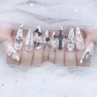 ネイル ユカ ✩.*˚のネイルデザイン