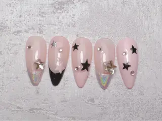 ネイル lucky nail 歌舞伎町のネイルデザイン