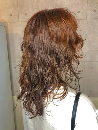ミディアム パーマ さかい なつみのヘアスタイル