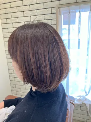 ミディアム adorableはなみずき店所属・唯一無二の曲がる 縮毛矯正 小林のヘアスタイル