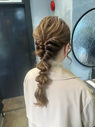 ロング maya レイヤーカットのヘアスタイル