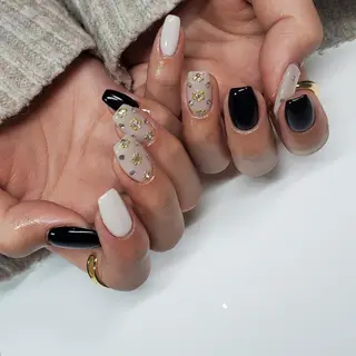 ネイル muga-nail erikaのネイルデザイン