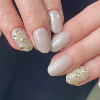 ネイル 弘岡 有紀のネイルデザイン