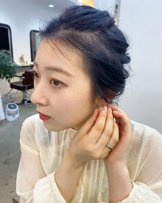 ミディアム カラー ヘアアレンジ 志賀 あずみのヘアスタイル