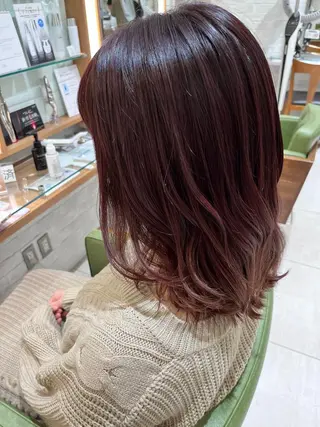 ミディアム カラー 高橋友里亜 /フリーランスのヘアスタイル