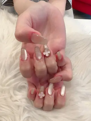 ネイル Tina ネイル（難波）のネイルデザイン