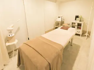 顔脱毛＆毛穴＆ニキビ 優良№1♪ヒロコ♪のエステ・リラクイメージ