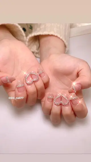 ネイル JINI NAIL所属・ジニ ネイルのネイルデザイン