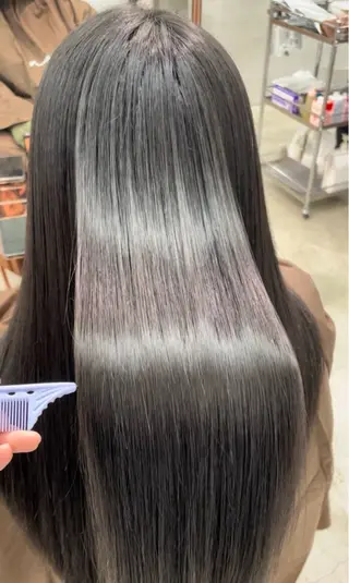 ロング 鶴井 美空のヘアスタイル