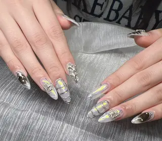 ネイル Lee Nails チップ長さだし専門店のネイルデザイン