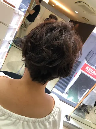 ショート パーマ チーフデザイナー 西川凌史のヘアスタイル