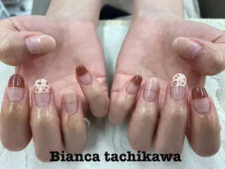 ネイル Bianca 立川店 小川のネイルデザイン
