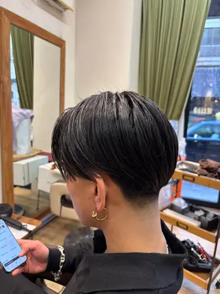 ショート メンズ 洛樹 /海外風ヘアー /フェード/パーマのヘアスタイル