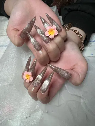 ネイル 星 亜也加のネイルデザイン