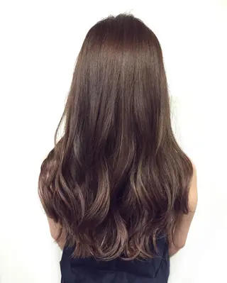 ミディアム セミロング ロング カラー 二児のパパで店長な 戸田健治のヘアスタイル