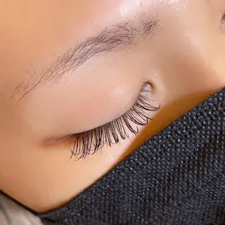 マツエク・マツパ 🪽yoshino miku 🩵のマツエク・マツパデザイン