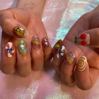 ネイル Amber21.所属・Nagahama Akariのネイルデザイン