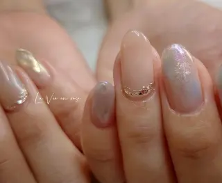 ネイル ラヴィアン ローズのネイルデザイン