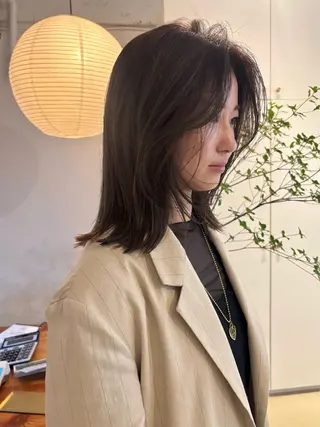 ミディアム 🍑透明感hair ・NENE🍑のヘアスタイル