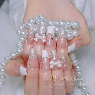 ネイル 桃香 Minaのネイルデザイン