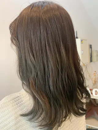 ミディアム カラー ✨垢抜け✨3Dカラー 山本美侑のヘアスタイル