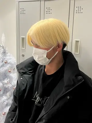 ショート メンズ 渋谷ハイトーン/ まぉまぉのヘアスタイル